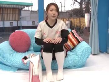 バレーボール部所属の21歳現役女子大生をユニホームのまま性行為