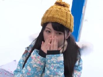 童顔の美少女がマジックミラー号に乗車→流れに流されてディープな性交