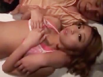 彼氏持ちギャルを海ナンパして即ズボ