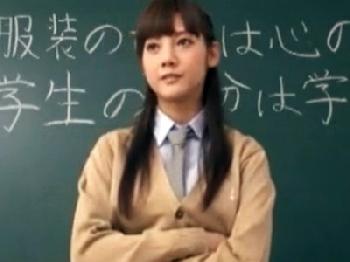 正義感の強さが仇となり虐めの標的になった風紀委員長がイラマ奴隷に‥