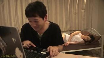 巨乳の綺麗な人妻がバスの車内で痴漢性的凌辱される悲劇