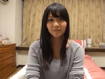 声優の夢破れて思いっきりハメ撮りされる黒髪美少女