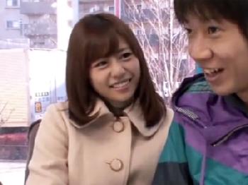 神女優・瑠川リナちゃんがファンを逆ナンパ→日頃の感謝を込め即尺フェラチオ!!