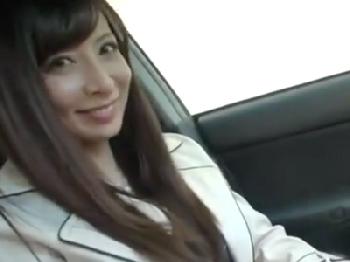 エロフェロモン全開でスタイル抜群な美女とホテルでハメ撮り性交!!