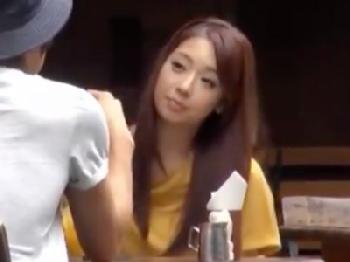 イケメンに騙され盗撮された巨乳女優