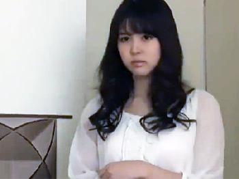 婚約者いるのに冷酷非道な男に挿入されるキュート娘