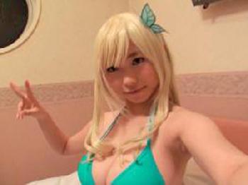 星奈コスプレイヤーが中出し排卵日オフ会
