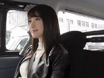 素人宅へ行って何でも夢を叶えてくれる完璧美少女!!