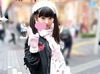 奇跡の童顔ボテ腹妊婦が出産費用を稼ぐ為に中出し援助交際