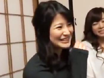 大人の魅力溢れる生保レディが乱交合コンでストレス解消!!