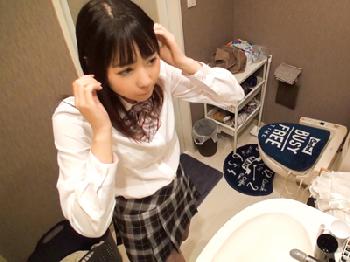 コスプレ喫茶の店員さんが持参の衣装に着替えてイメクラ性交