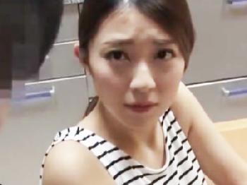 同窓会に参加して酒で深酔いしてしまい寝取られて中出しキメられる背徳人妻