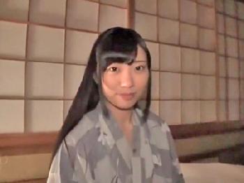 1泊2日の温泉旅行でマゾ性を開花させる巨乳美少女