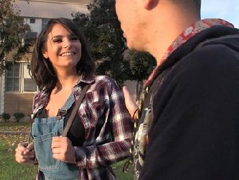 ガチLAでナンパ性交!!向こうでも遊びまくってるアメリカン腰振りな女子大生と連続性交