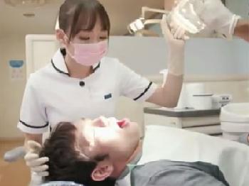 変態歯科衛生士のお姉さんがお気に入りの患者さんのペニスを使って勝手に性的欲望処理
