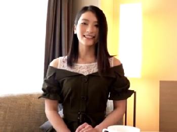 21歳でありえない色気を持つ素人美少女と激しく狂おしい交尾!!