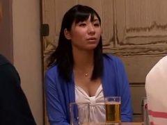 義兄との禁断のSEXで感じる痴女人妻