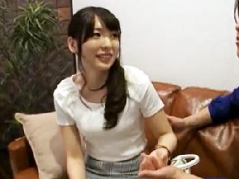 性的欲求が暴走寸前で自らAV志願してきたとても綺麗な人妻とホテルで寝取られハメ撮り