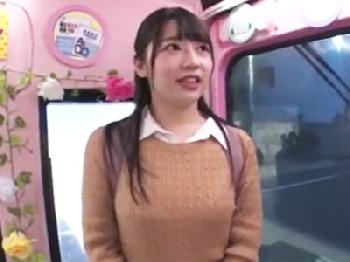 某有名大学に通う予備校帰りのボイン女子大生をナンパしてなし崩しハメ→無許可でドクドク種付けW