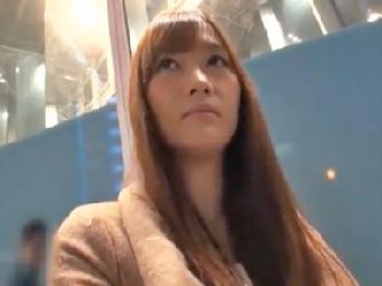 ガチ素人のお姉さんを何とか口説き落としてホテルIN→即ズボぶっかけ