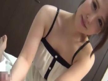 病気の義理の父親と二人きりになった途端に看病尺八ご奉仕し始める息子嫁が変態過ぎる件