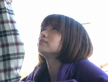 田舎に帰省してやることがない美少女→親が出ていったことを見計らって幼なじみと秘密の性行為