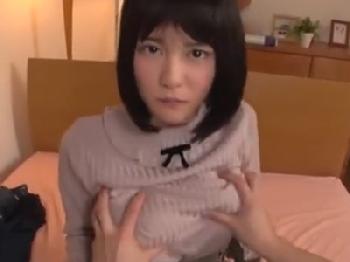 とか言いながらオメコ内での直接射精までさせる淫らな人妻