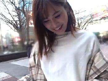 尻軽数珠繋ぎ!!友人から紹介された尻軽は本物のビッチだった