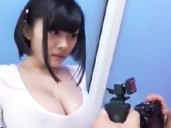 黒髪ショートヘアの爆乳少女アイドルがキモヲタカメラマンに脅されて好き放題挿入される