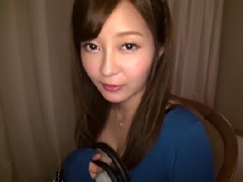 久しぶりにデリヘル嬢が凄く綺麗で興奮し過ぎ辛抱出来ずに挿入