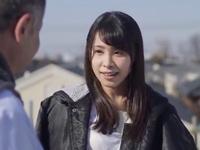 お天気コーナーで人気の女子アナウンサーを電車内で集団痴漢ナマ中出し!!