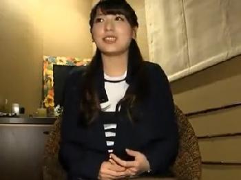 可憐な素人娘とのラブホハメ撮りがまさかの流出!!