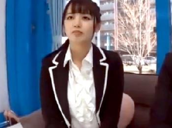 夫のすぐ隣で性的マッサージに悶え狂う巨乳人妻!!延長荒ぶり絶頂コースへ♪