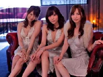 セレブ美女たちと豪華すぎる乱交ハーレムSEX