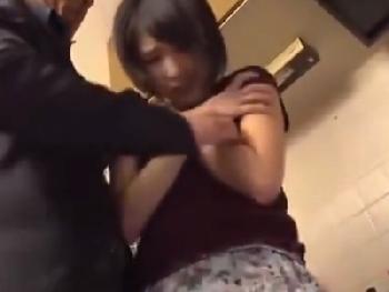 素人人妻宅に押し入って性的暴行敢行するクズ男