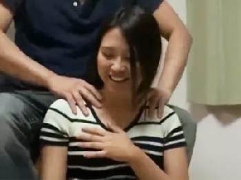 素人カップルの彼女の家に上がり込んだら淫猥発覚で乱交大盛り上がり