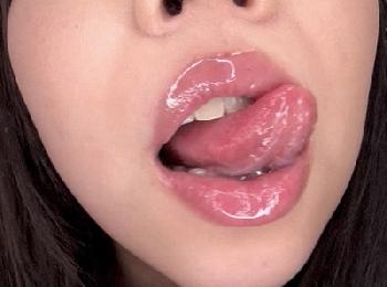 ベロチューフェチにはたまらん!!総勢9名の女優たちの喉奥唾液キス