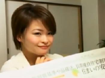 ショートヘア巨乳お姉さんが全然精力衰えない義父相手に性行為