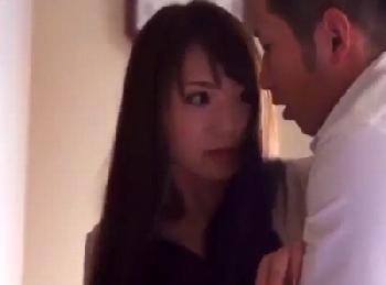 夫の友人に抱かれて…女を取り戻してしまった妻