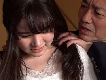 輩たちに寝取られて…慰み物となったとても綺麗な人妻が毎日膣内射精される!!