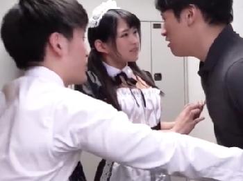 大好きな彼女が先輩に寝取られてワレメ内部へ直接射精を熱望W