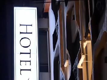 ジムにいた透けレオタードの人妻とホテルに繰り出し浮気性交