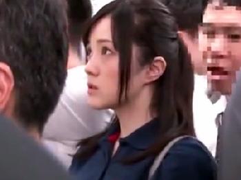 中年男マゾ男で性感帯の感度が抜群に良い乳首責めで連続ワレメ内部へ直接射精を誘うボイン痴女お姉さん