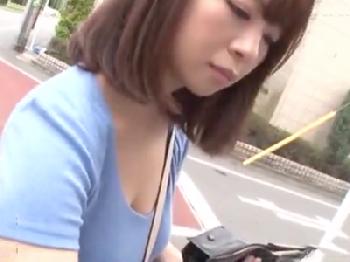 媚薬効果で超感度が抜群にいいカラダになった爆乳姉→おっぱい激揺れさせながら痙攣絶頂!!