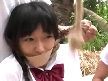 こいつは外道!!土木作業員たちのパワー肉棒で何度もオナホ扱いを受ける女子校生