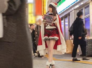 クリスマスに舞い降りたガチ天使をナンパ!!21歳ガールズバーで働く女子大生をサンタコスプレのままコンドーム非装着ハメ撮り