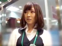 昼休みの女性会社員をナンパしてサクッと休み時間性交
