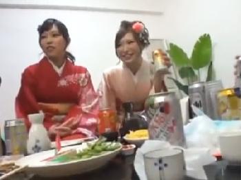 新年早々に浮かれてはしゃぐ美女達と複数人SEX→スペルマ孕ませ射精決行