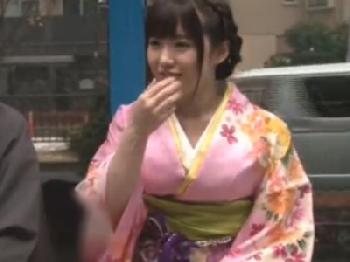 謹賀新年!!初詣帰りにマジックミラー号に乗車→野球拳から性行為した素人娘