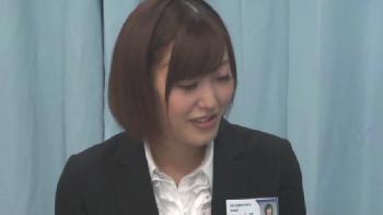 女性会社員がマジックミラー号で赤面ハメ